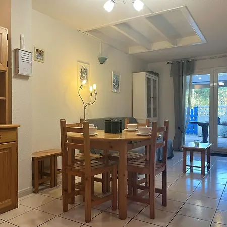 Pavillon Bora Bora, 2 Salles D Eau Et Piscine - Ga090-002 Villa *