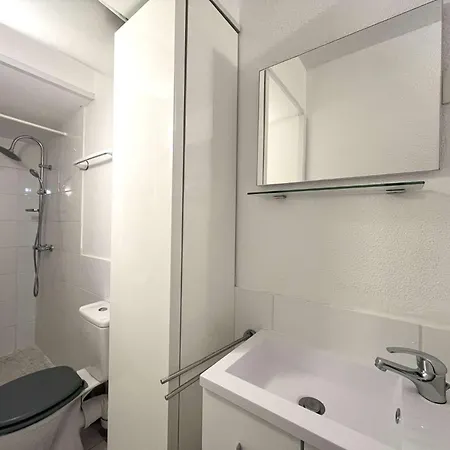 Pavillon Bora Bora, 2 Salles D Eau Et Piscine - Ga090-002 *